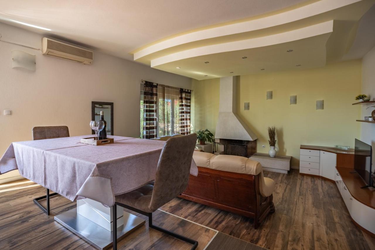Apartments Nina Задар Экстерьер фото